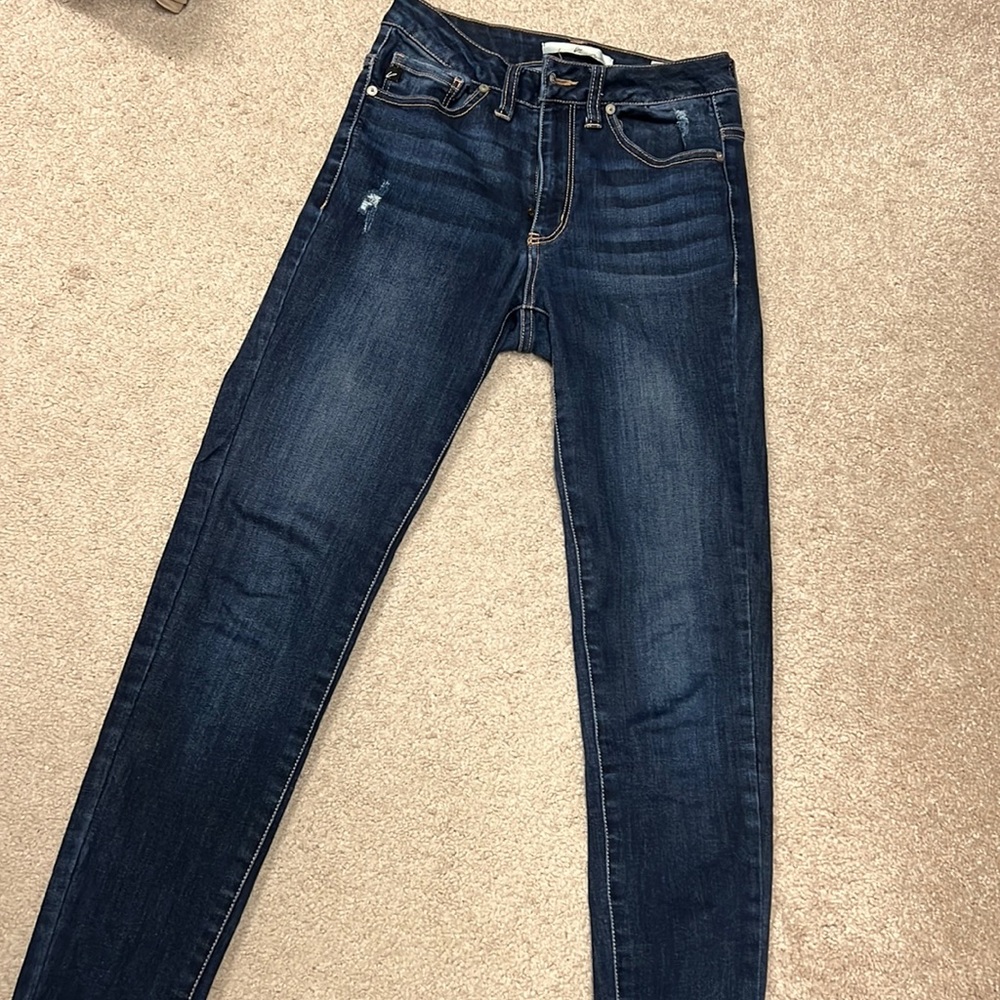 Dark distressed wash jeans by KanCan